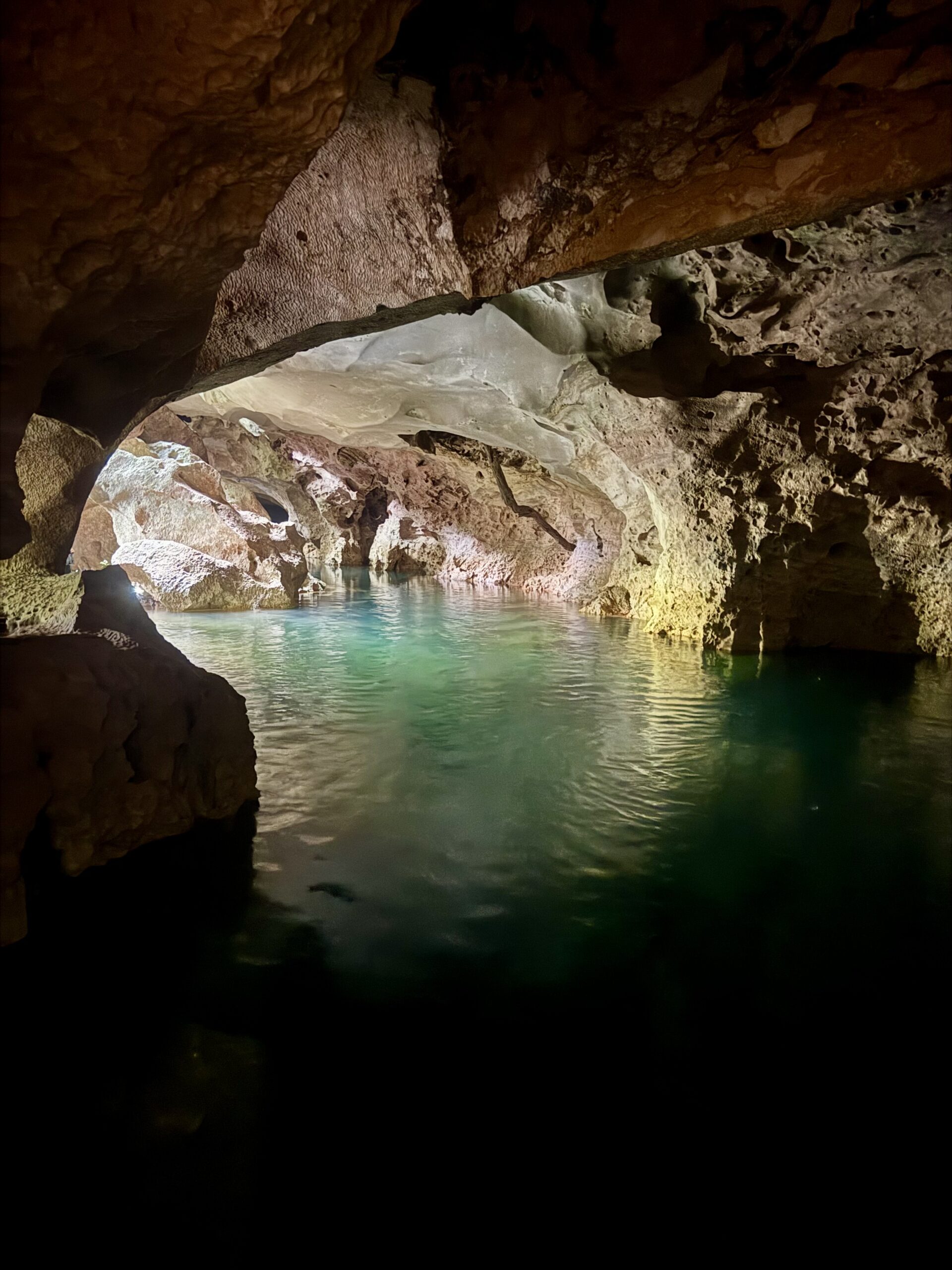 Cave Kayaking Belize Nohoch Che'en Archaeological Reserve